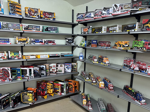 Muestrario de productos de Importaciones Veoli.